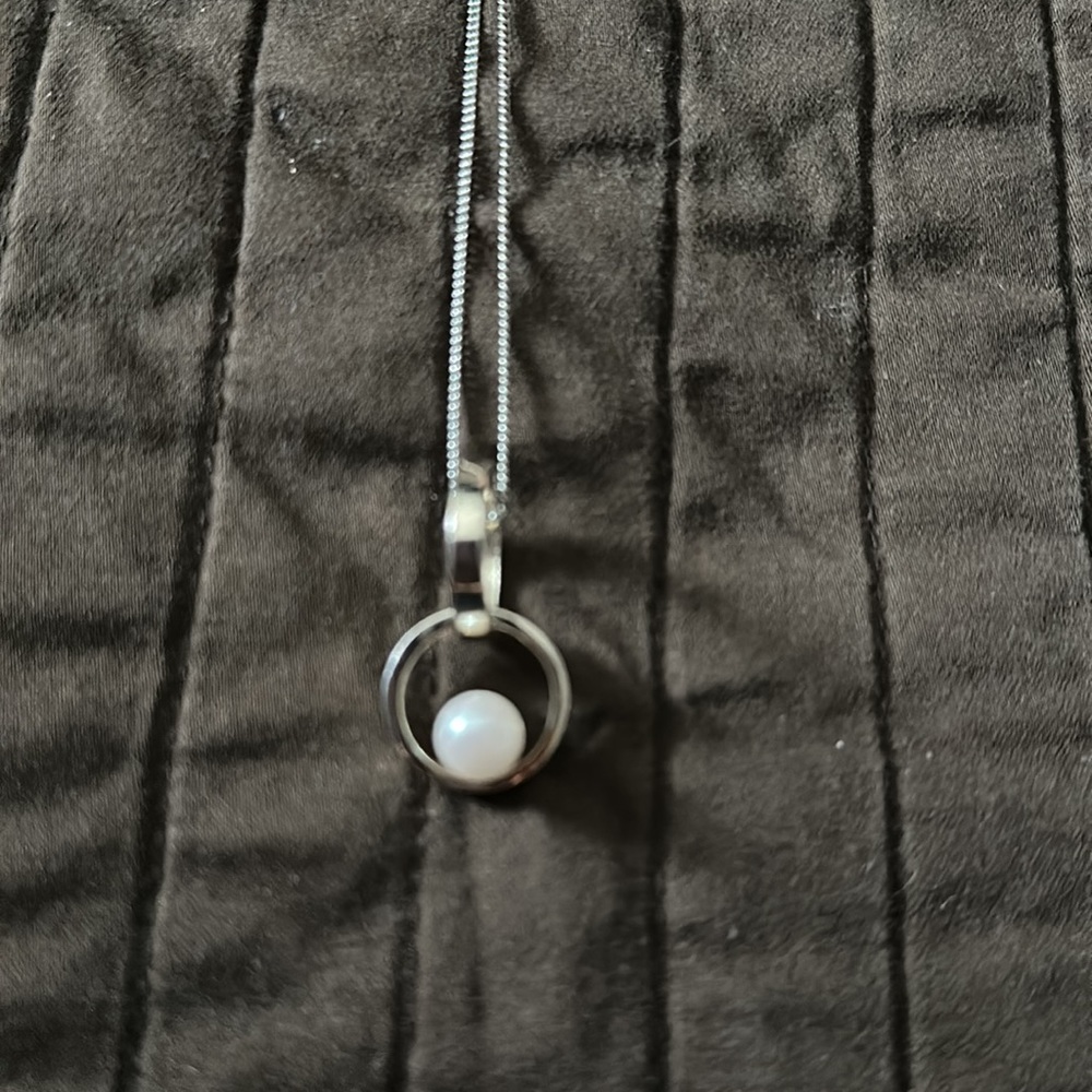 Loft necklace - Picture 3 of 4
